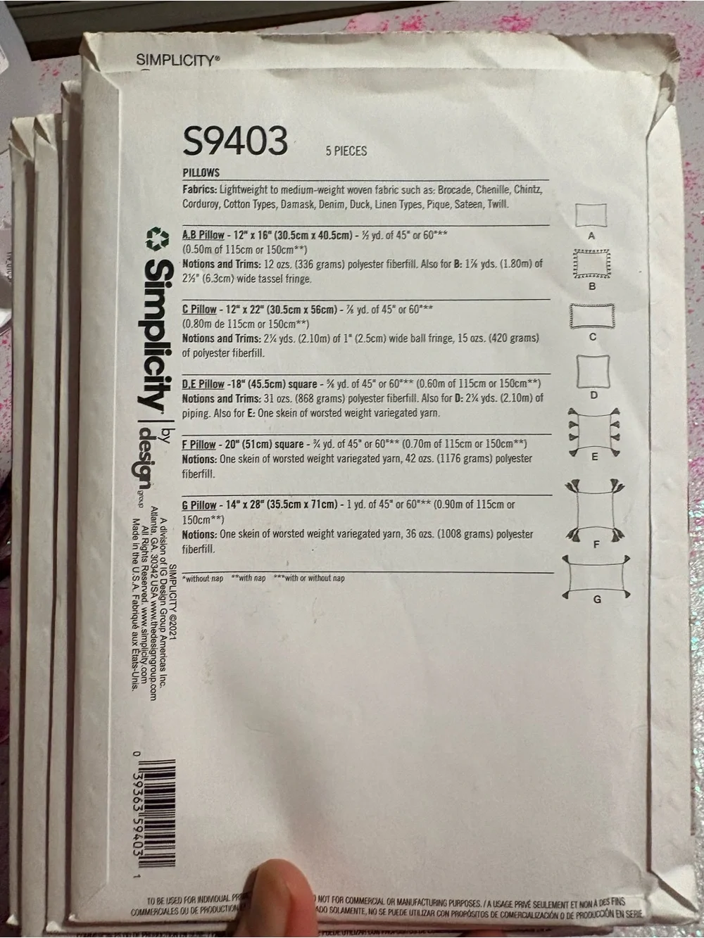 BN UNCUT SIMPLICITY 9403 PILLOWS SEWING PATTERNS